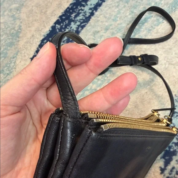 Celine Black Leather Crossbody Bag - Picture 5 of 9